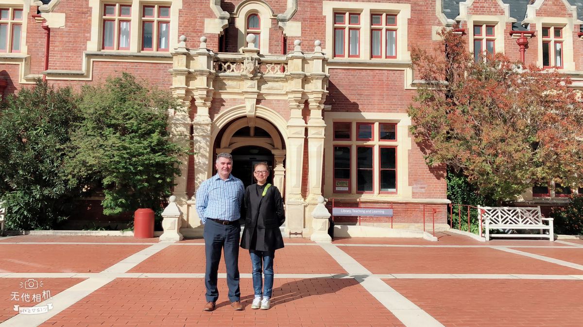 NAA 顾问与院校老师交流合影(1)